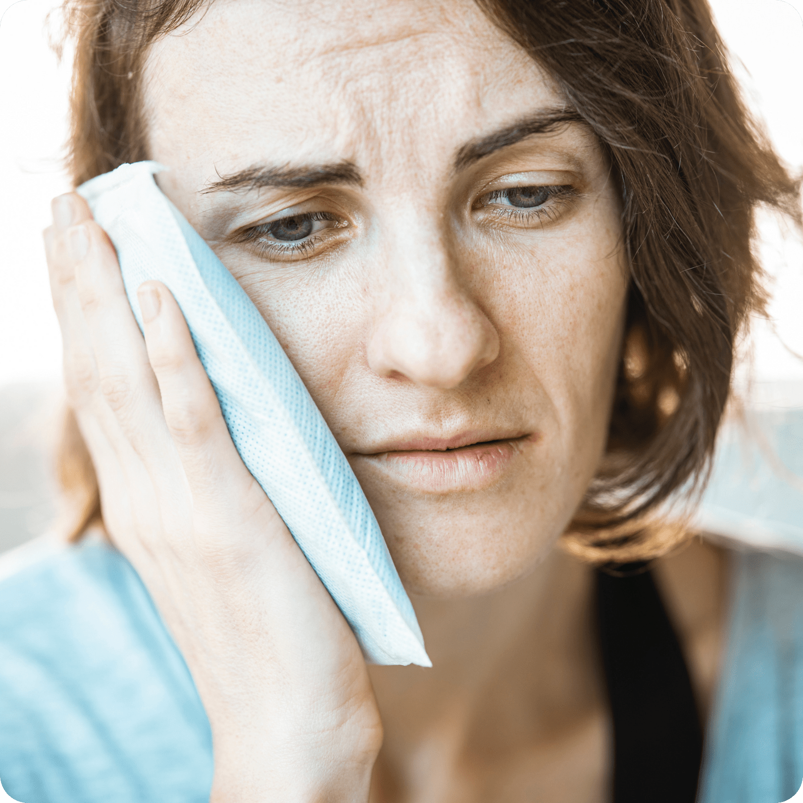 Krvácení a zánět dásní – jak se jich zbavit? - LYSS.cz